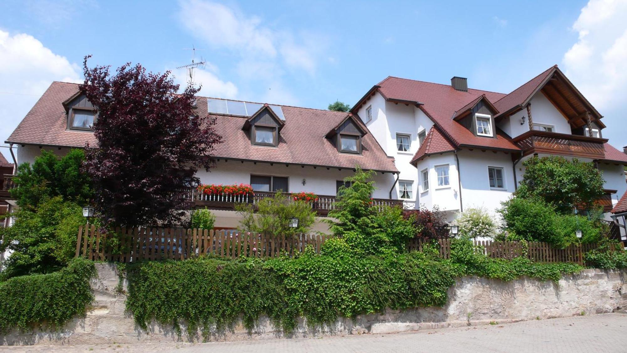 Hotel Gasthof Kaesser Ansbach Exterior photo